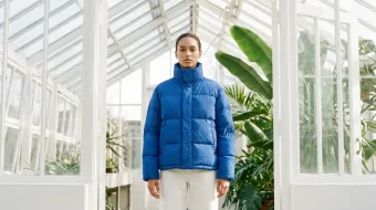 Cobalt puffer — Saturated colour that doesn't blow out